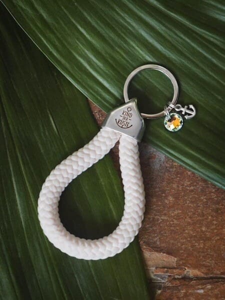 Ankerglücksherz-Anhänger Lichter (Meer) weißer Schlüsselanhänger mit Mini-Anker und Regenbogenkristall