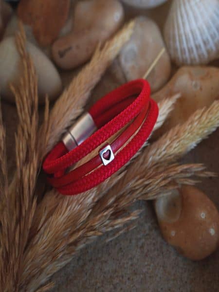 Ankerglücksherz-Armband UnendlichVertrauen, Respekt, Hilfsbereitschaft und Unterstützung. Zeig was Dir jemand bedeutet mit einem Ankerglücksherz Armband.